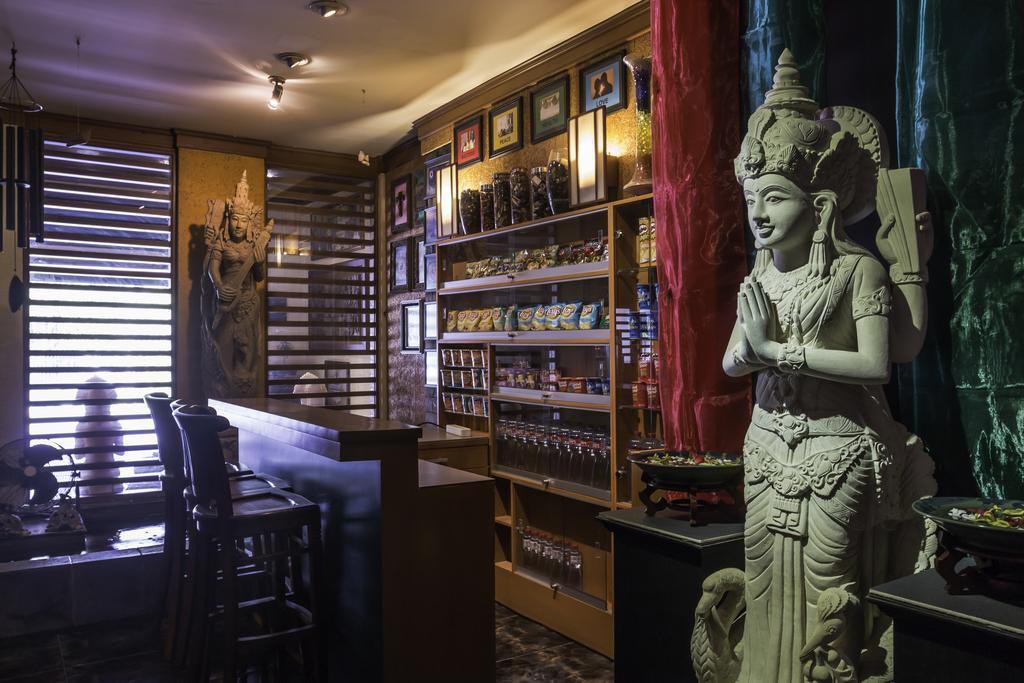 Dhanesvara Holistic Unique Homestay Wonotjolo Extérieur photo