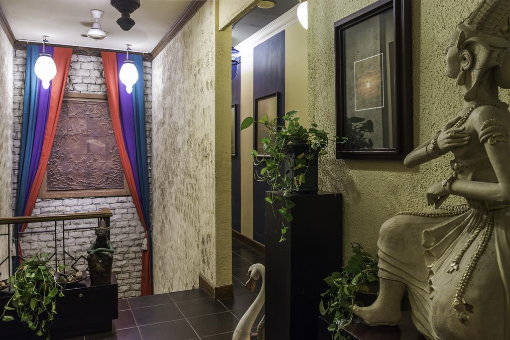 Dhanesvara Holistic Unique Homestay Wonotjolo Extérieur photo