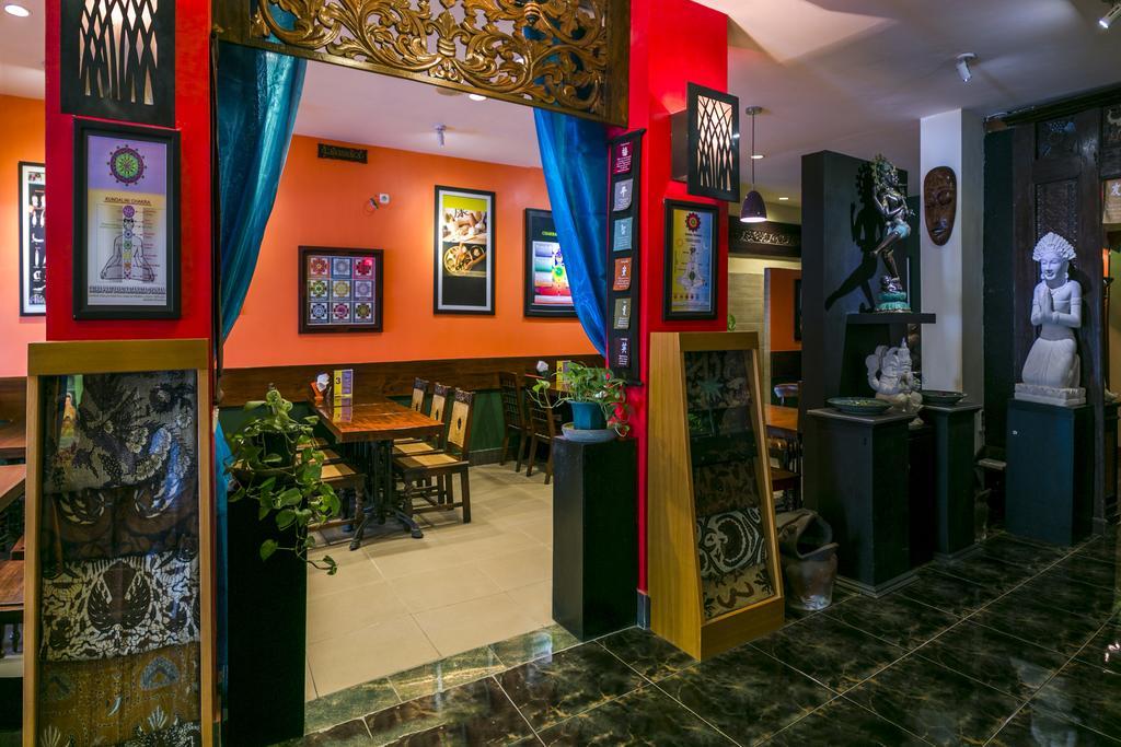 Dhanesvara Holistic Unique Homestay Wonotjolo Extérieur photo