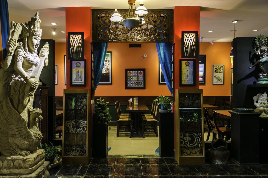Dhanesvara Holistic Unique Homestay Wonotjolo Extérieur photo