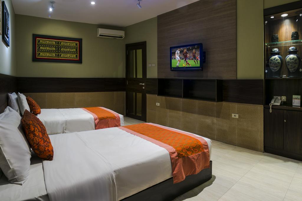 Dhanesvara Holistic Unique Homestay Wonotjolo Extérieur photo