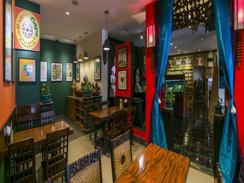 Dhanesvara Holistic Unique Homestay Wonotjolo Extérieur photo