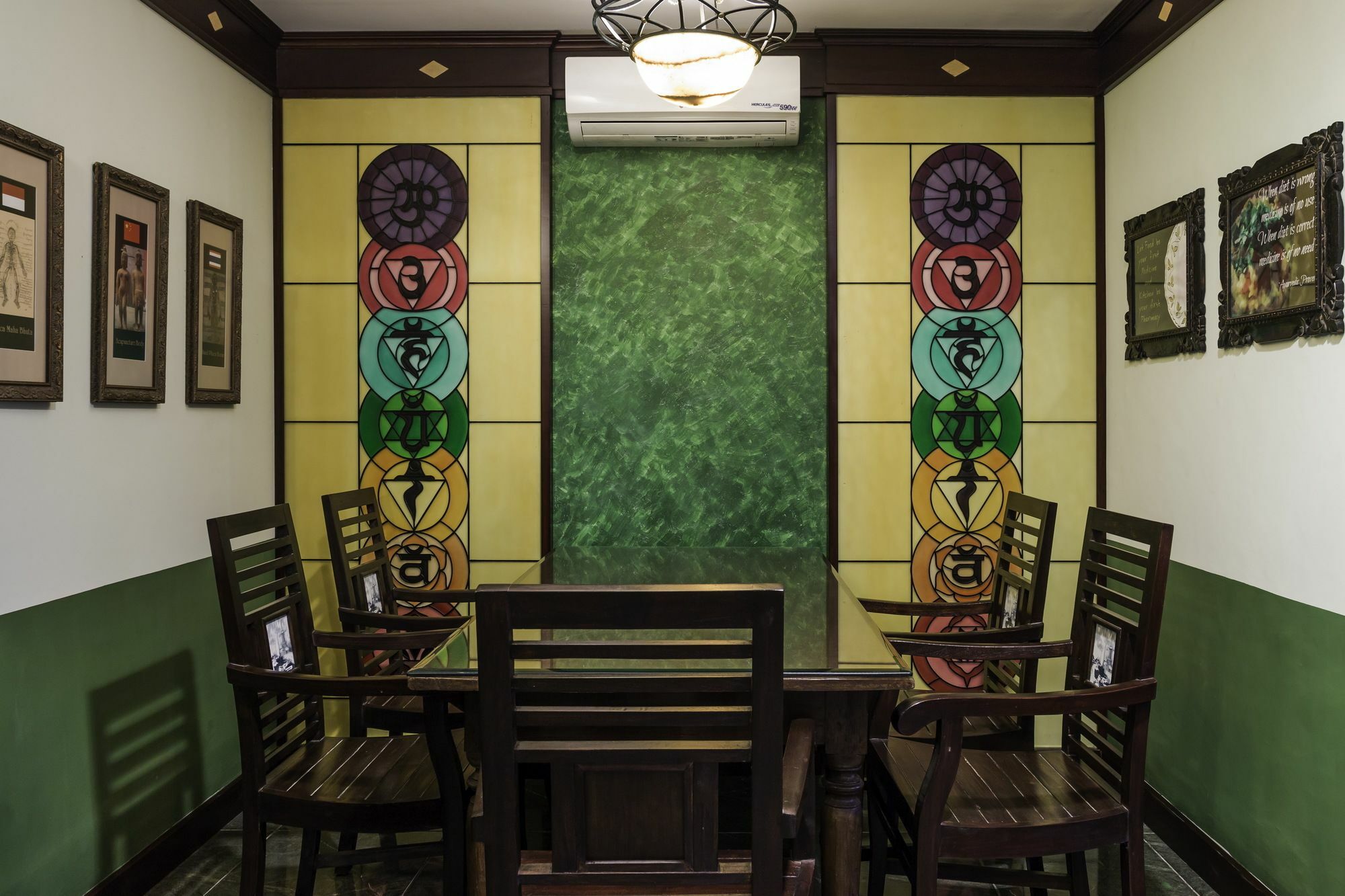 Dhanesvara Holistic Unique Homestay Wonotjolo Extérieur photo
