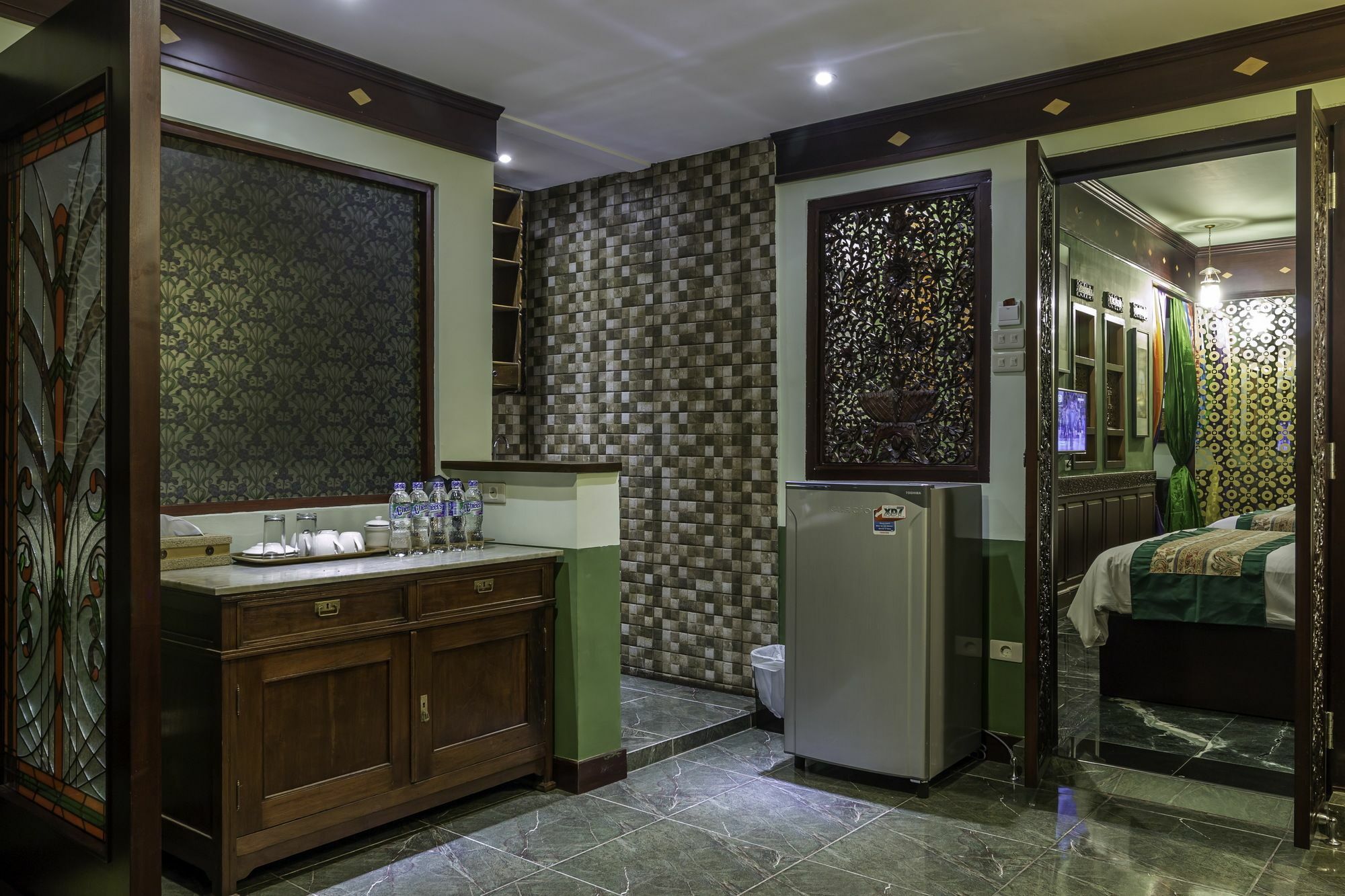 Dhanesvara Holistic Unique Homestay Wonotjolo Extérieur photo